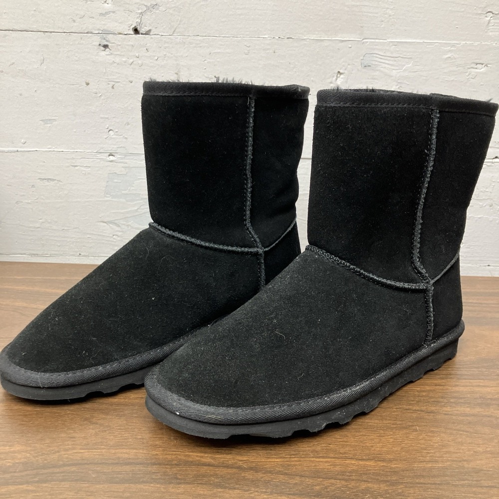 New Time And True bear paw short boots women size 8 W color Blk leather suede